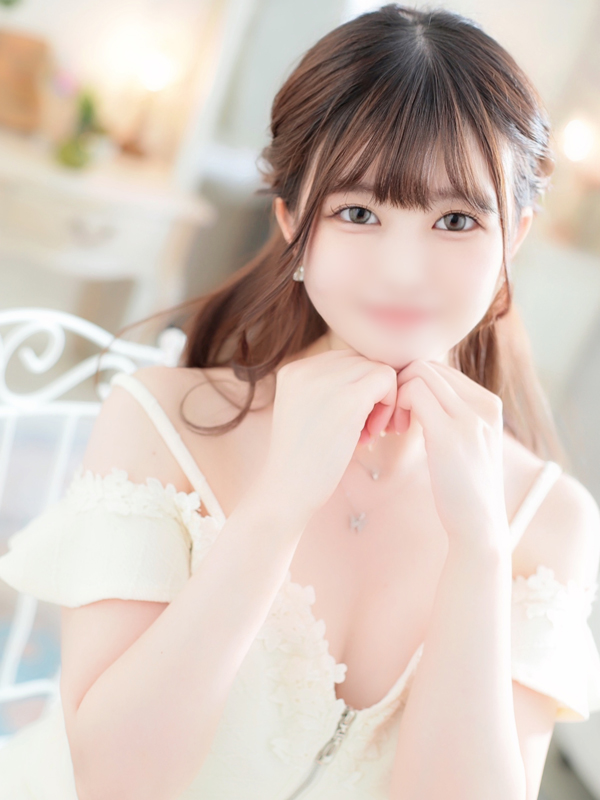 みいな