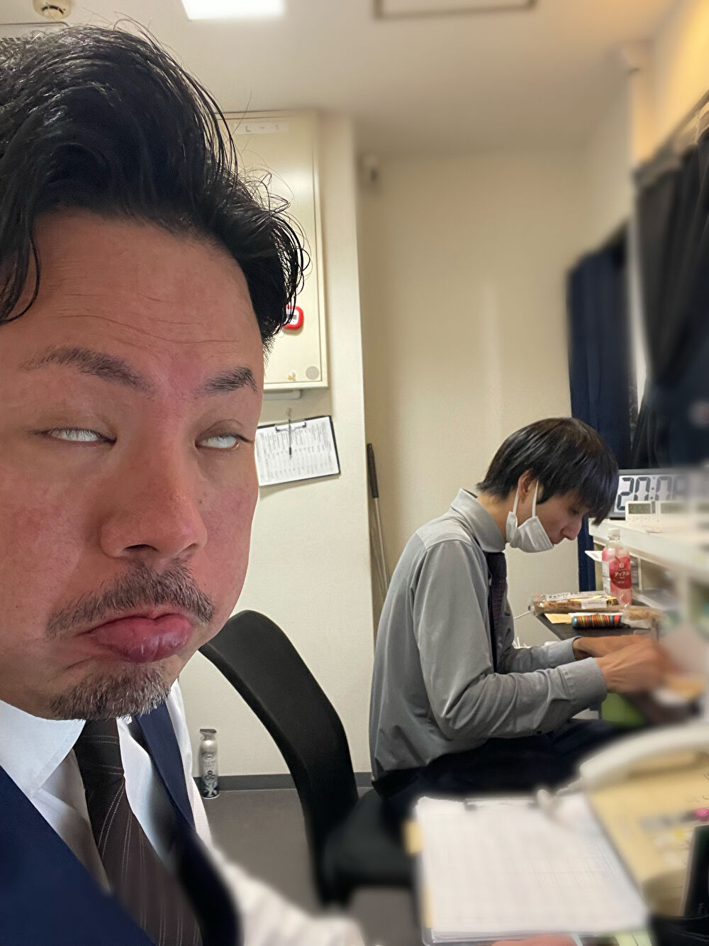 唇カッサカサマンがあらわれた！(。-`ω-)