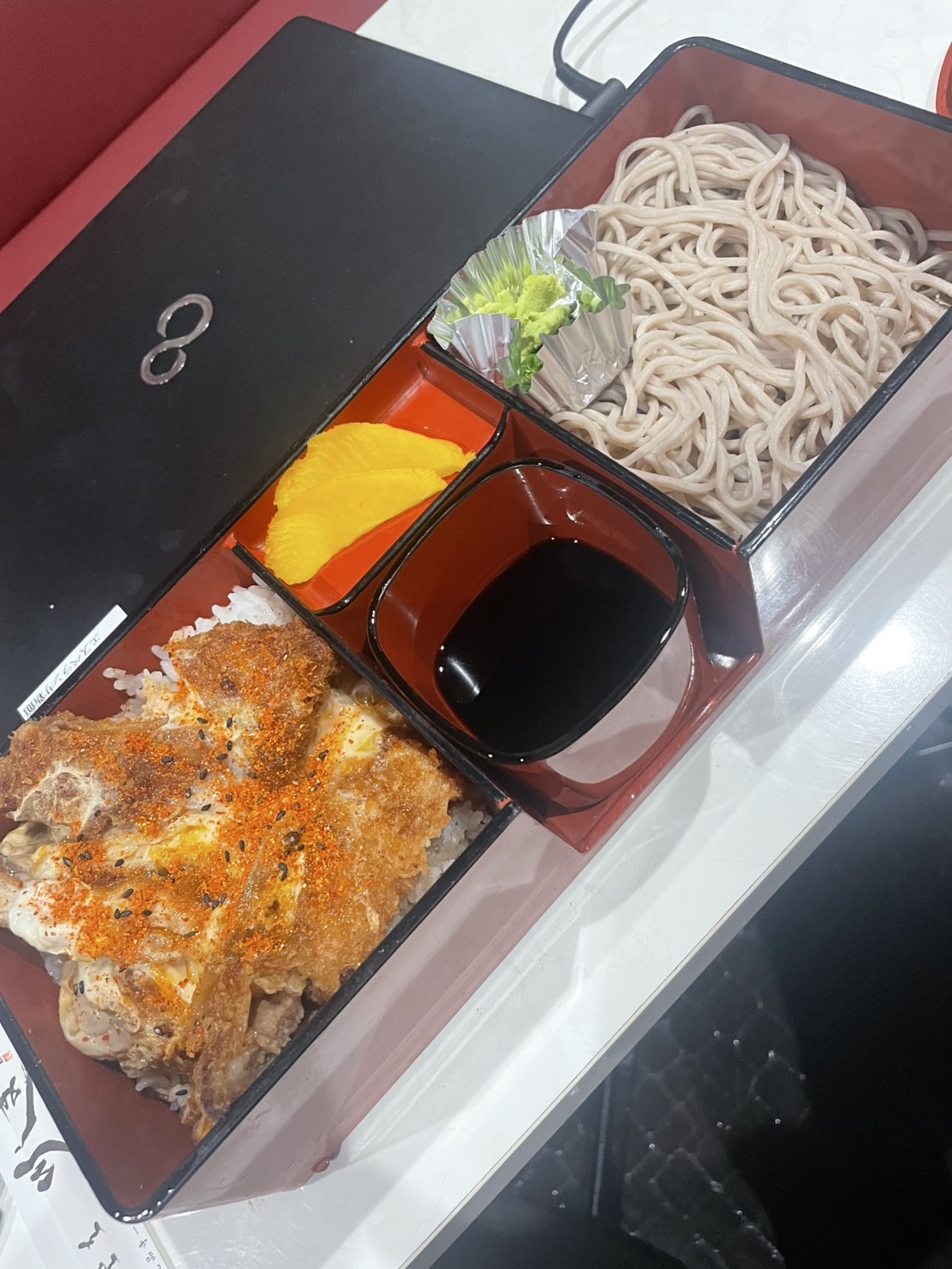 写メ日記やX(旧Twitter)って…